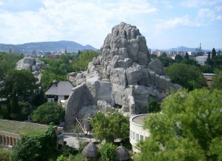 Budapešť – Pamiatky aj nočný život